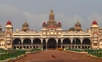 Karnataka Tour Package